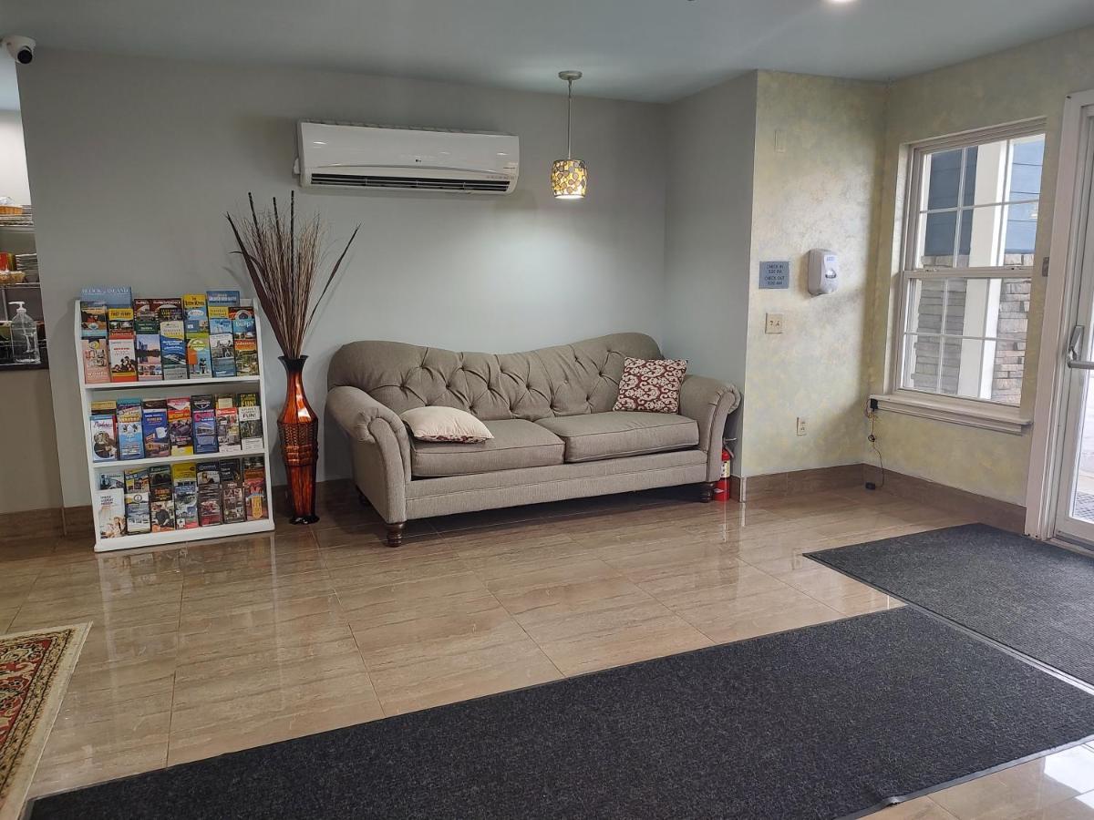 Hilltop Inn & Suites, Near Foxwoods Casino نورث ستونينغتون المظهر الخارجي الصورة