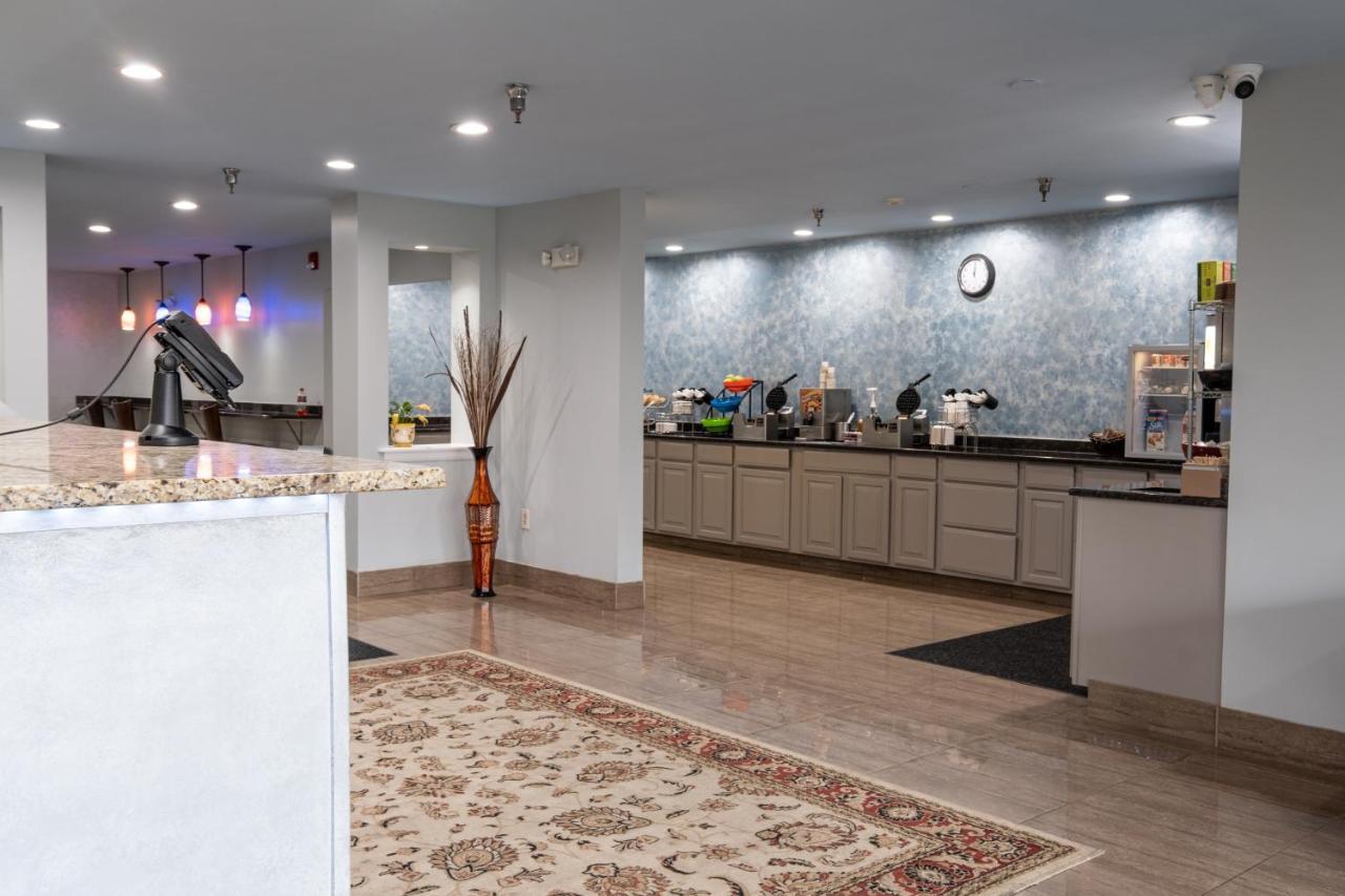 Hilltop Inn & Suites, Near Foxwoods Casino نورث ستونينغتون المظهر الخارجي الصورة